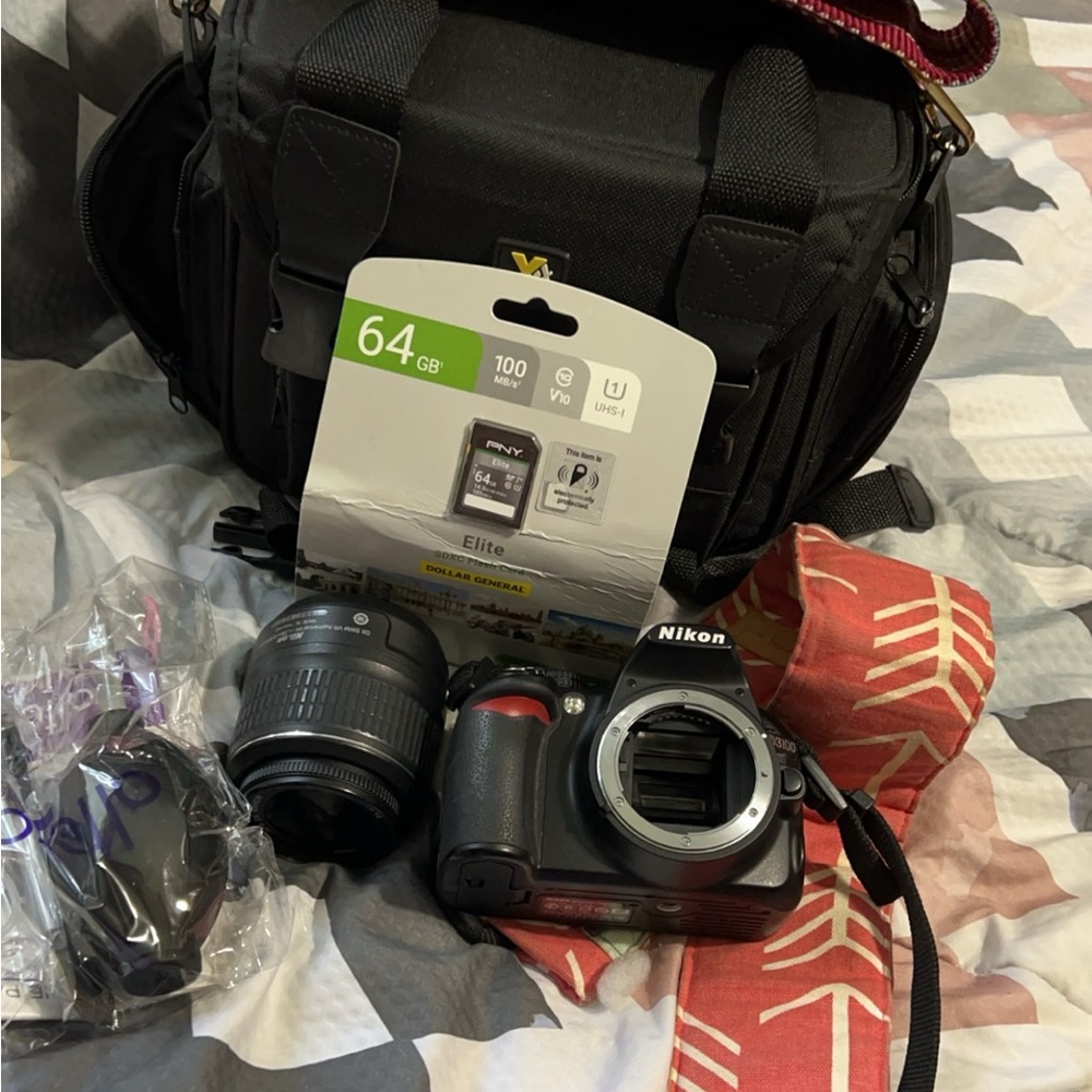 Nikon D3100 Camera